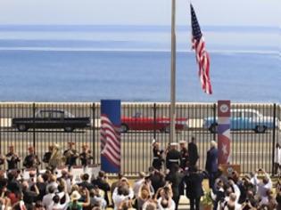 Φωτογραφία για Μετά από 54 χρόνια, η αμερικανική σημαία κυματίζει και πάλι στην Αβάνα