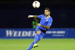 ΣΚΟΡΑΡΕ ΓΙΑ ΤΗΝ... ΚΟΡΥΦΗ Ο ΜΑΣΑΝΤΟ! *ΒΙΝΤΕΟ*