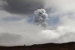 Εκκενώθηκε η περιοχή γύρω από το Κοτοπάξι στον Ισημερινό λόγω ηφαιστείου [photos]