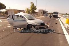 Το κλάμα του μωρού τους... έσωσε τη ζωή! Απίστευτο τροχαίο στο πάρκιγκ της Εθνικής Οδού