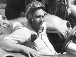 Φωτογραφία για Εκταφή του Fangio για να αποδειχθεί αν είχε ή όχι γιούς