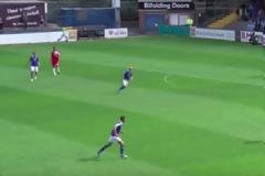 ΑΠΙΣΤΕΥΤΗ ΑΣΙΣΤ... ΤΕΡΜΑΤΟΦΥΛΑΚΑ ΣΕ ΑΝΤΙΠΑΛΟ ΚΑΙ ΓΚΟΛ! *ΒΙΝΤΕΟ*