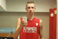 ΤΟ ΤΑΛΕΝΤΟ ΠΟΥ ΧΑΘΗΚΕ ΓΙΑ ΤΟΝ ΘΡΥΛΟ... *ΒΙΝΤΕΟ*