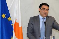 Μάχη για το χαλούμι και ξένες αντιδράσεις