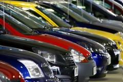 Πτώση 23% στις πωλήσεις αυτοκινήτων λόγω capital controls