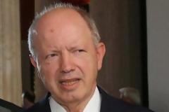 Στη Ναύπακτο για διακοπές πατέρας και υιός Ψυχάρης με το κότερό τους