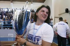 Η... ΥΠΟΣΧΕΣΗ ΤΗΣ ΚΑΠΟΓΙΑΝΝΗ ΣΤΟΝ ΚΟΣΜΟ ΤΟΥ ΘΡΥΛΟΥ!