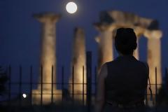 Economist: Η Ελλάδα μεγαλύτερος κίνδυνος και από τον ΙSIS για τον πλανήτη