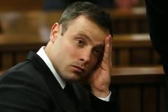 Αυστηρότερη ποινή για τον Πιστόριους ζητούν εισαγγελείς