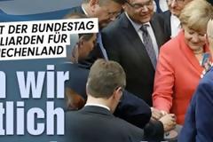 Bild: Θα πρέπει να συνεχίζουμε να πληρώνουμε για πάντα την Ελλάδα;