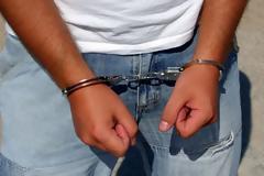 Ξήλωναν καλώδια και έβγαζαν μεροκάματο...