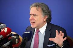 ΚΑΤΡΟΥΓΚΑΛΟΣ: ΣΥΝΟΛΙΚΗ ΜΕΤΑΡΡΥΘΜΙΣΗ ΤΟΥ ΑΣΦΑΛΙΣΤΙΚΟΥ ΜΕ ΙΣΟΔΥΝΑΜΑ