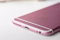 Εικόνες με υποτιθέμενο ροζ iphone 6S δημοσιεύτηκαν