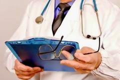 Θες να τρελάνεις τον γιατρό σου; Ορίστε οι 9 φράσεις που θα τον… στείλουν