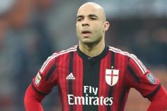 «ΦΕΥΓΕΙ Ο ΑΛΕΞ, ΑΥΞΗΘΗΚΑΝ ΟΙ ΕΛΠΙΔΕΣ ΓΙΑ ΠΑΛΕΤΑ» (PHOTO)