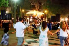 Λαϊκό γλέντι στην Περιστέρα Αχαΐας