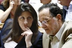 ΣΥΝΑΝΤΗΣΗ Π. ΛΑΦΑΖΑΝΗ ΜΕ ΖΩΗ ΚΩΝΣΤΑΝΤΟΠΟΥΛΟΥ