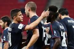 ΤΟΝ ΘΕΛΕΙ Ο ΘΡΥΛΟΣ ΚΑΙ ΤΟΥ ΤΟ... ΔΕΙΧΝΕΙ!