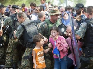 Φωτογραφία για Η Ευρώπη Φρούριο συνθλίβει τους πρόσφυγες πολέμου και ανέχειας που προκαλεί η ιμπεριαλιστική πολιτική