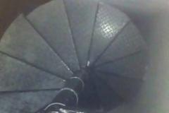 Δύο αδέρφια ανακάλυψαν ένα μυστικό κρυσφήγετο στο σπίτι τους -Τότε συνειδητοποίησαν ότι κάποιος ζούσε κρυφά μαζί τους... [photos]