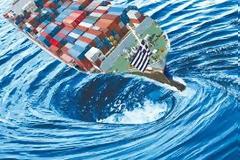 Έτοιμες να μεταφερθούν στο εξωτερικό δεκάδες ναυτιλιακές εταιρείες