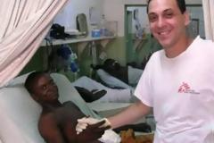 Δημήτρης Γιαννούσης: Ένας Πατρινός σώζει ζωές στις εμπόλεμες ζώνες