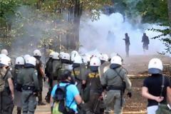 ΣΚΟΥΡΙΕΣ: ΕΠΕΙΣΟΔΙΑ ΣΤΗ ΣΥΓΚΕΝΤΡΩΣΗ ΚΑΤΑ ΤΗΣ ΕΞΟΡΥΞΗΣ ΧΡΥΣΟΥ