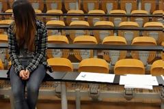 ΠΡΟΣΟΧΗ: Η υπερβολική μόρφωση 