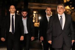 Η τρίτη διερευνητική εντολή ανήκει στην Χρυσή Αυγή