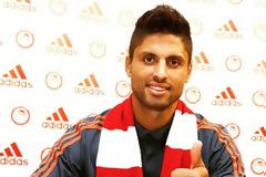 ΝΤΕΜΠΟΥΤΟ ΓΙΑ ΝΤΑ ΚΟΣΤΑ!