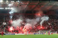 ΜΙΑ... ΑΝΑΣΑ ΑΠΟ ΤΟ ΡΕΚΟΡ ΛΑΤΡΕΙΑΣ!