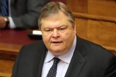 Βενιζέλος: Ο κ. Παπανδρέου δεν ανήκει στο ΠΑΣΟΚ