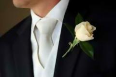 Ποιος είναι ο βουλευτής που παντρεύεται στις 20 Σεπτεμβρίου!