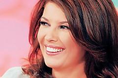 Η νέα ζωή της Σοφίας Αλιμπέρτη στην Πάρο... [photos]