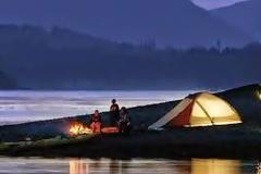 Camping στην Αίτνα - Δείτε τη συγκλονιστική φωτογραφία... [photo]