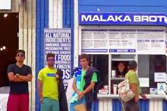 Το γυράδικο που τρέλανε το Λος Αντζελες...