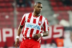 ΑΚΟΜΑ ΕΝΑΣ ΠΟΥ ΛΥΝΕΙ ΤΟ ΣΥΜΒΟΛΑΙΟ ΤΟΥ ΜΕ ΤΟΝ ΟΛΥΜΠΙΑΚΟ...