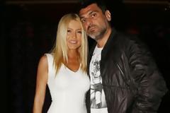 Τόνυ Μαυρίδης- Ευαγγελία Καραμπατζάκη: Παντρεύτηκαν - Δείτε τις πρώτες φωτογραφίες από το γάμο τους