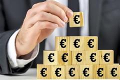 Μπήκες στη ρύθμιση των 100 δόσεων; Δες πόσο θα αυξηθεί η δόση σου