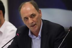 Σταθάκης: Πολύ σύντομα θα αρθούν οι τραπεζικοί περιορισμοί