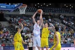 «ΚΟΒΟΝΤΑΙ»... ΔΥΟ ΣΤΗ ΣΕΡΒΙΑ