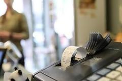 Στο 20% η παραβατικότητα σε 22.000 φορολογικούς ελέγχους σε τέσσερις εβδομάδες