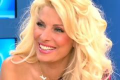 ΕΛΕΝΗ, εσύ είσαι; Τρομάξαμε να την γνωρίσουμε - Δείτε την τεράστια αλλαγή της Μενεγάκη [photos]