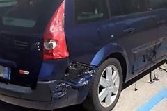 ΑΠΙΣΤΕΥΤΟ: Έλιωσε αυτοκίνητο από τον καύσωνα [photo]