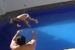 Έπνιξε στην πισίνα την 3χρονη κόρη του - Δείτε καρέ καρέ το αρρωστημένο έγκλημα