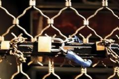 ΛΟΥΚΕΤΟ σε μεγάλη ασφαλιστική εταιρία