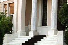 Κυβερνητικές πηγές: Απαράμιλλο το ύφος του κ. Μεϊμαράκη