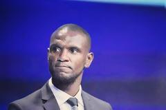 ΜΕ ΜΙΑ ΕΙΚΟΝΑ... ΕΛΑΒΕ ΜΕΡΟΣ ΣΤΗΝ ΚΛΗΡΩΣΗ ΤΟΥ CHAMPIONS LEAGUE Ο ΑΜΠΙΝΤΑΛ! (ΡΗΟΤΟ)