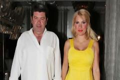 Παρασκήνιο: Η φωτογραφία που ανέβασε ο Γιάννης Λάτσιος λίγο μετά την βάφτιση της κόρης της Ελένης Μενεγάκη