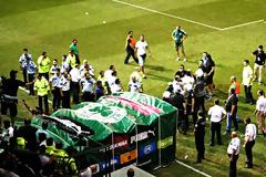 ΤΟ ΕΝΑ ΚΑΚΟ ΜΕΤΑ ΤΟ ΑΛΛΟ ΓΙΑ ΤΟΥΣ... ΚΑΝΑΠΕΔΑΤΟΥΣ! ΜΕΤΑ ΤΙΣ ΚΑΜΠΑΛΕΣ ΕΡΧΟΝΤΑΙ ΚΑΙ ΟΙ «ΚΑΜΠΑΝΕΣ»...